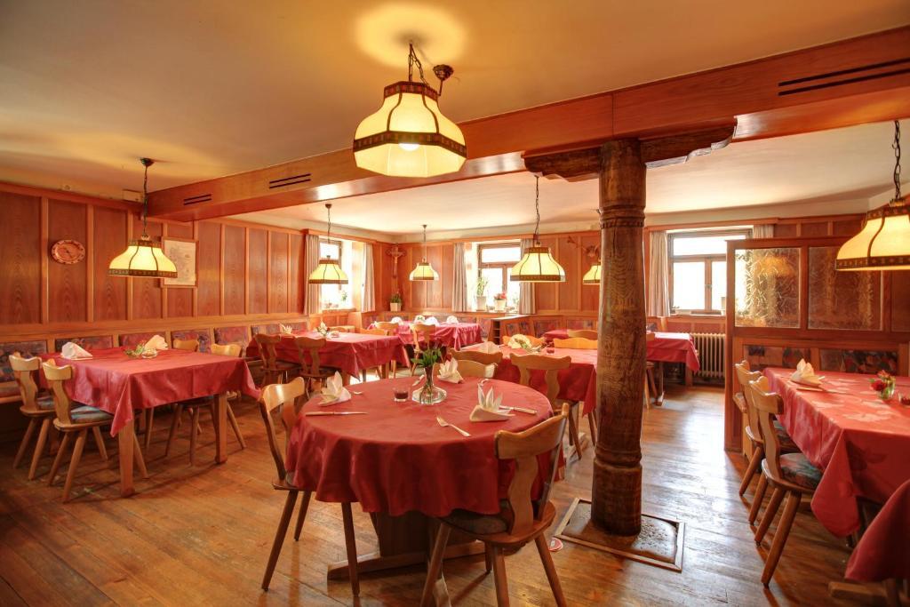 Oberrimsingen Gasthaus Zum Hirschen מראה חיצוני תמונה